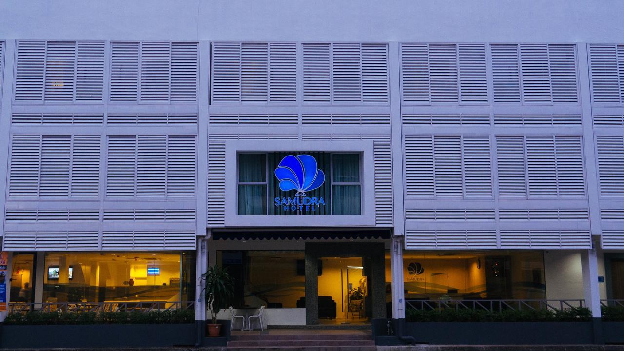 Samudra Hotel 쿠칭 외부 사진