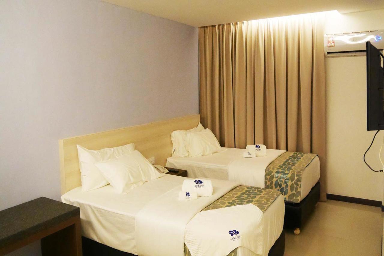 Samudra Hotel 쿠칭 외부 사진