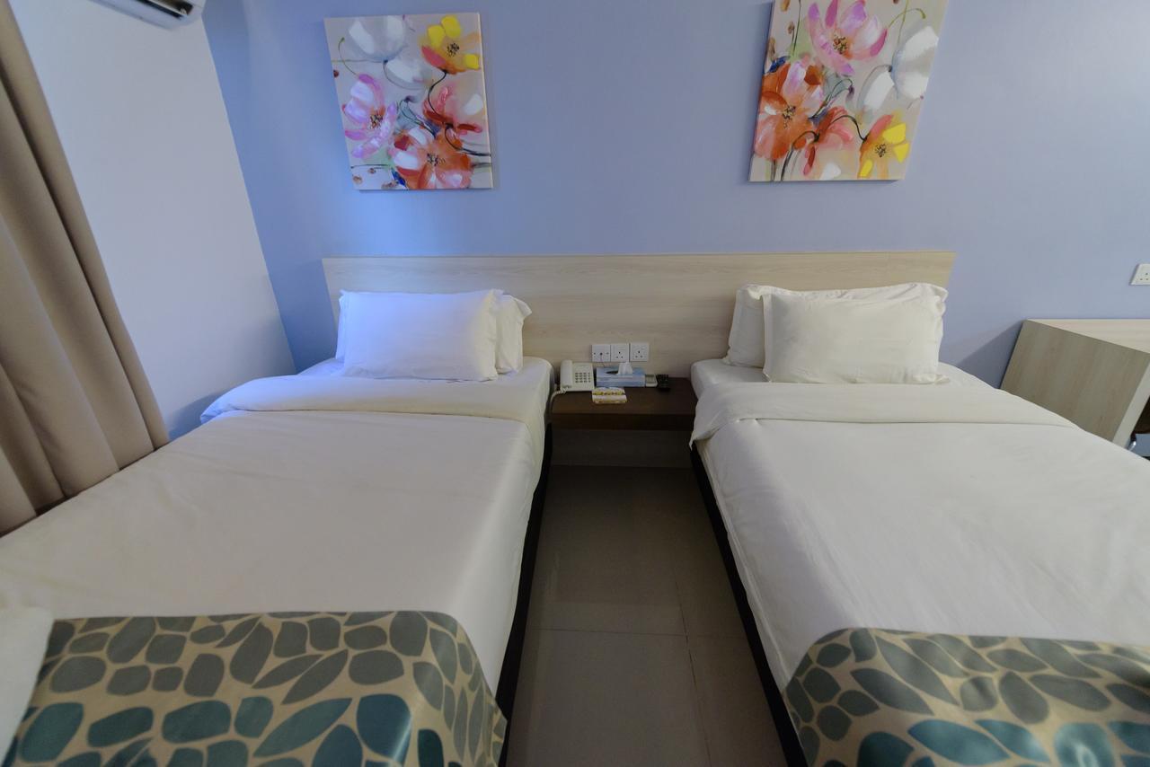 Samudra Hotel 쿠칭 외부 사진