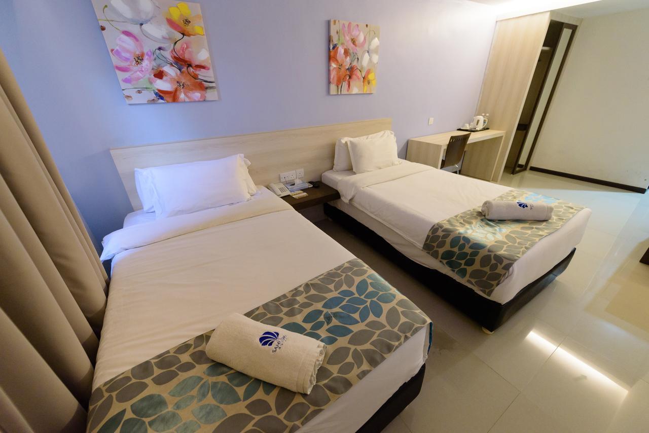 Samudra Hotel 쿠칭 외부 사진