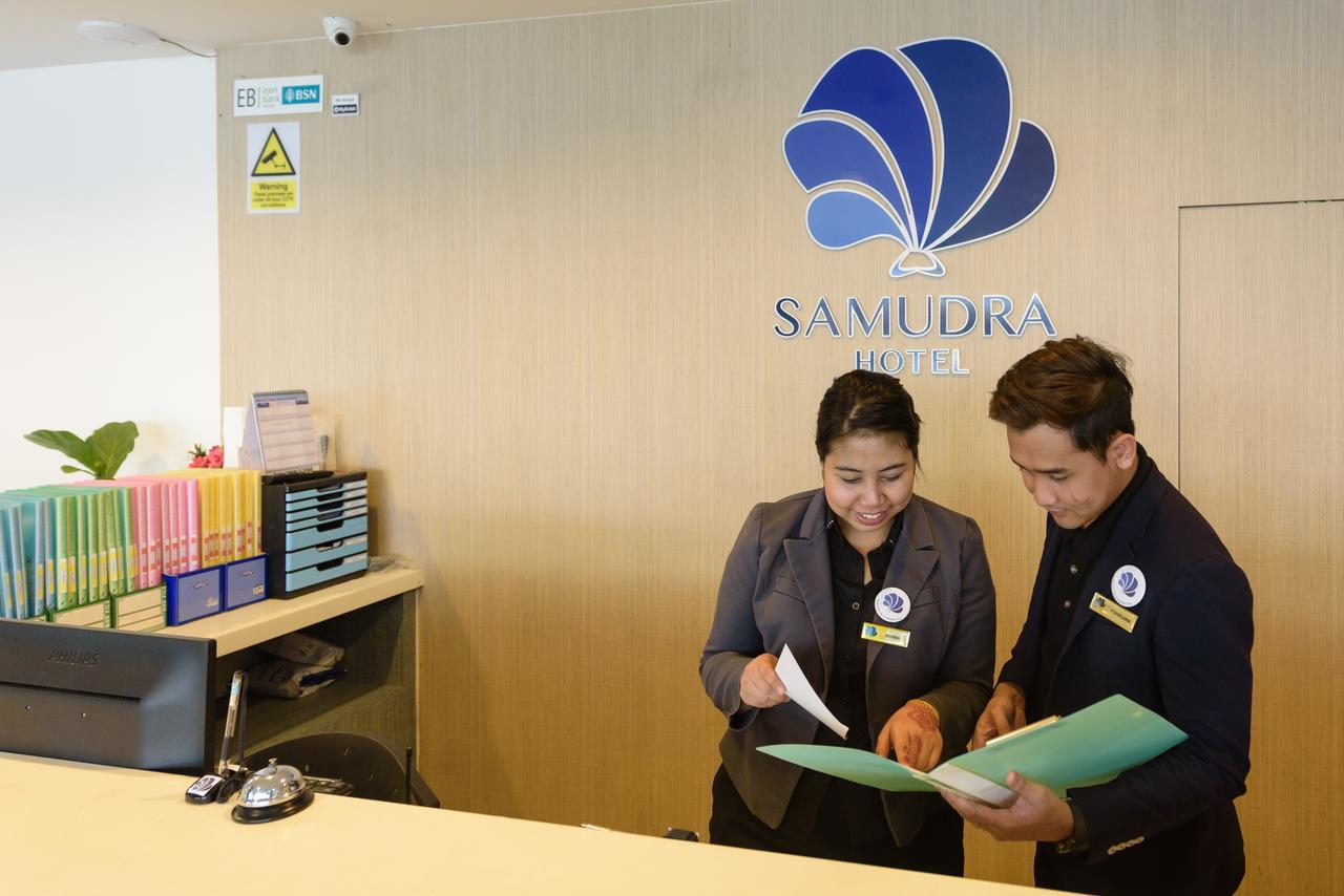 Samudra Hotel 쿠칭 외부 사진