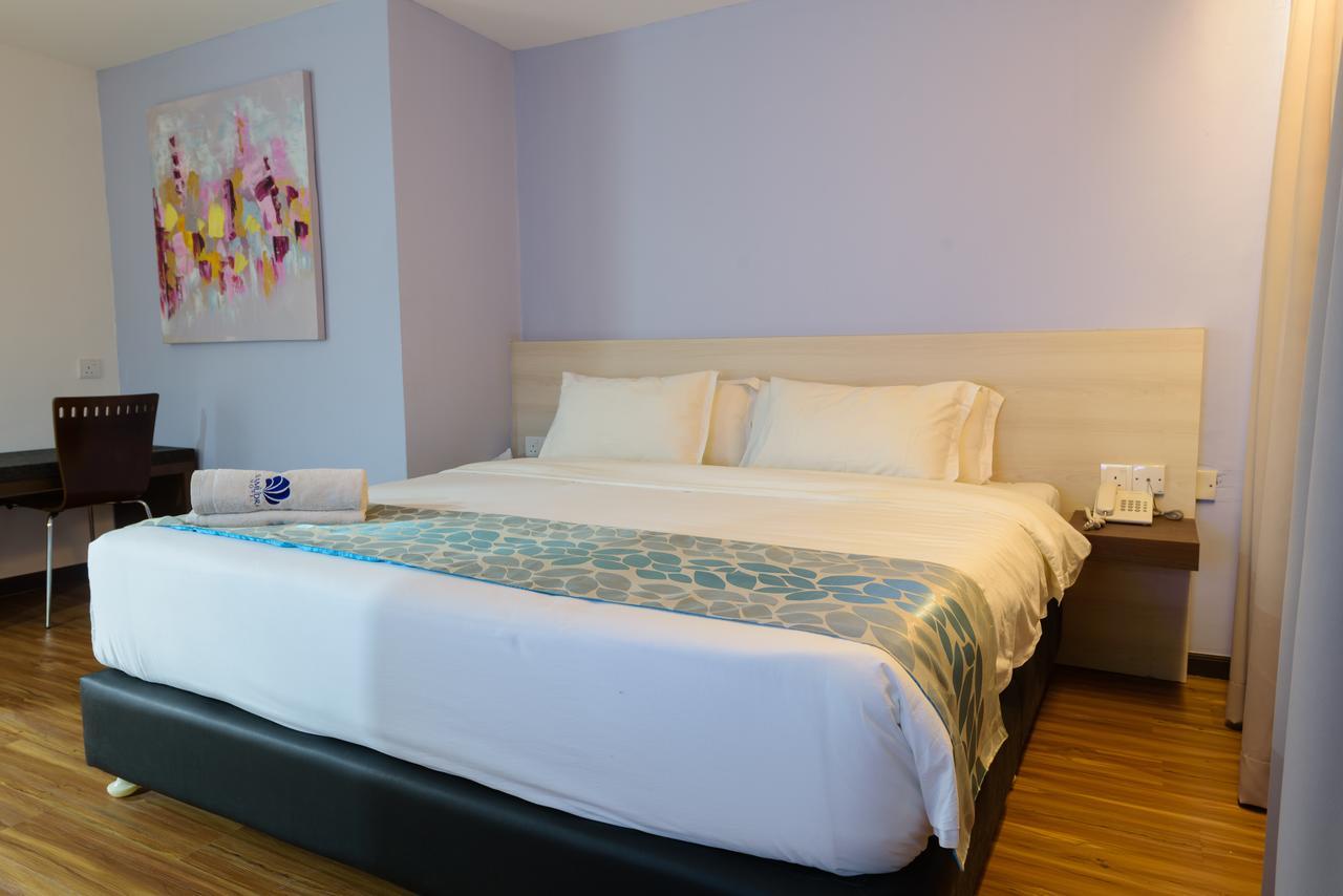 Samudra Hotel 쿠칭 외부 사진