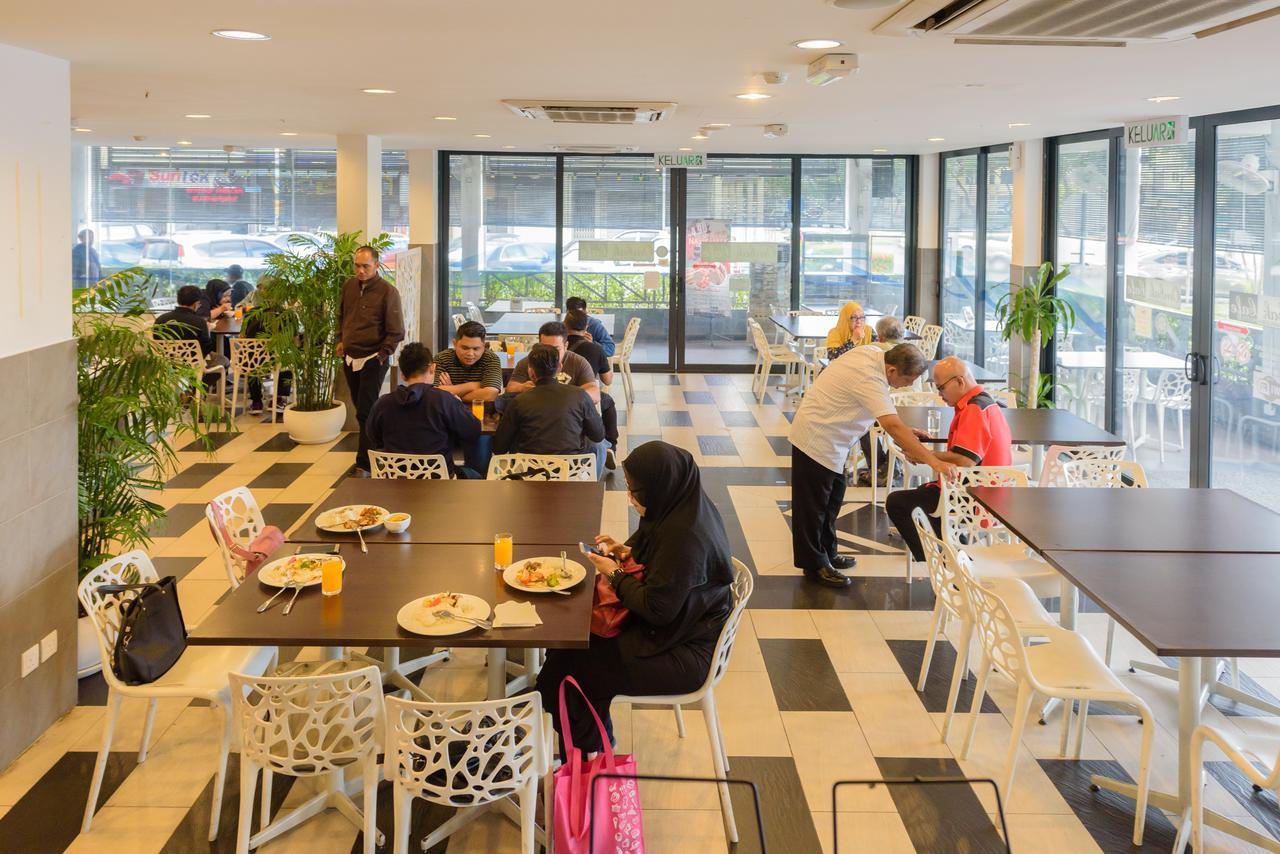 Samudra Hotel 쿠칭 외부 사진